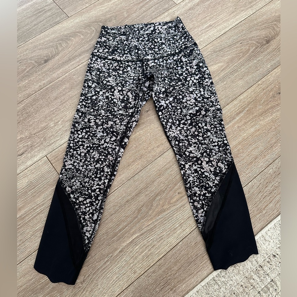 Lululemon cropped leggings size 2/4